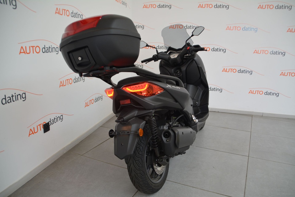 Yamaha X-Max